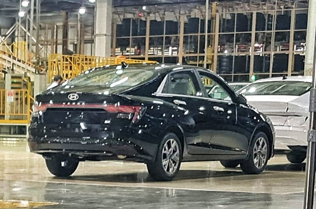 Hyundai Verna production begins 